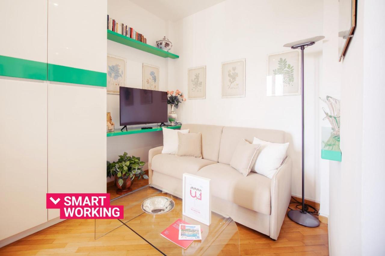 Green Apartment In The Center By Wonderful Italy Sanremo Bagian luar foto