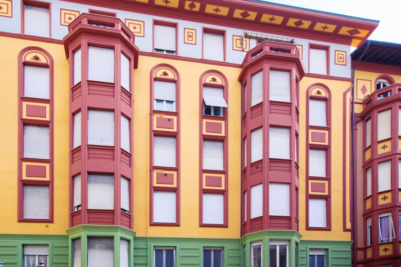 Green Apartment In The Center By Wonderful Italy Sanremo Bagian luar foto
